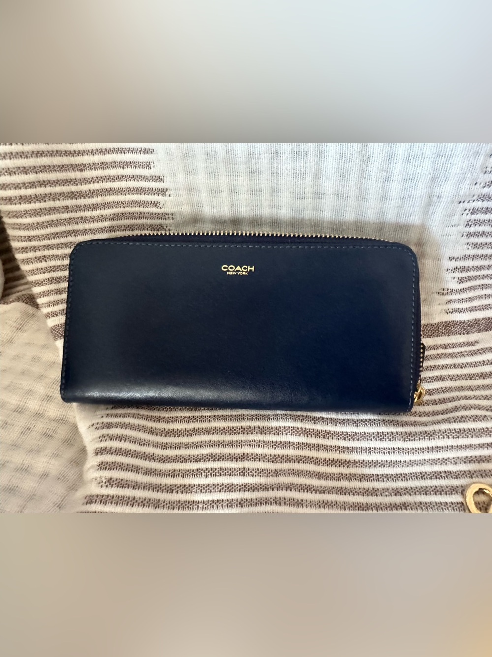 Coach New York Dark Navy Leather Zip Wallet